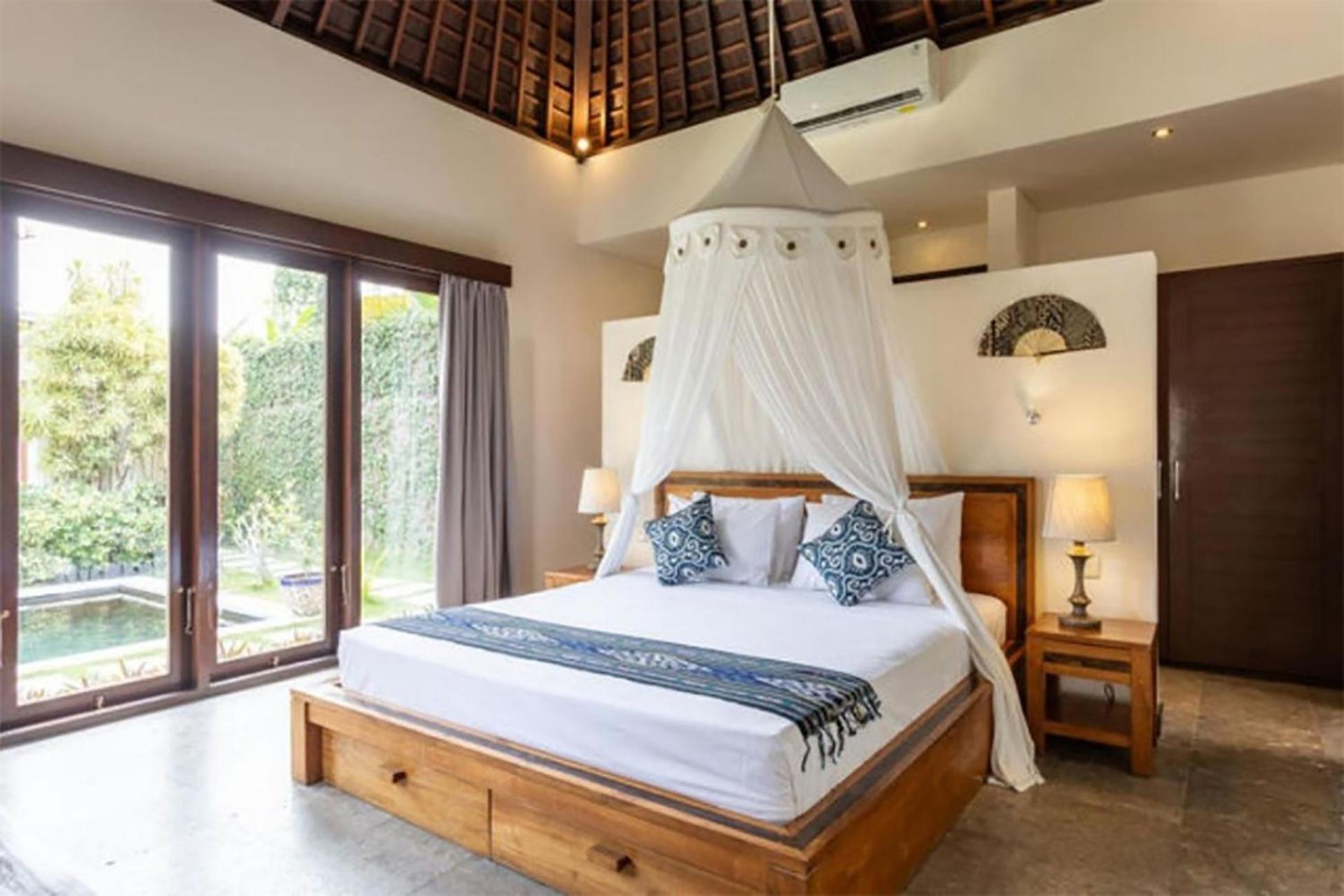 Villa Tiga Mangga By Optimum Bali Villas Seminyak  Exterior photo