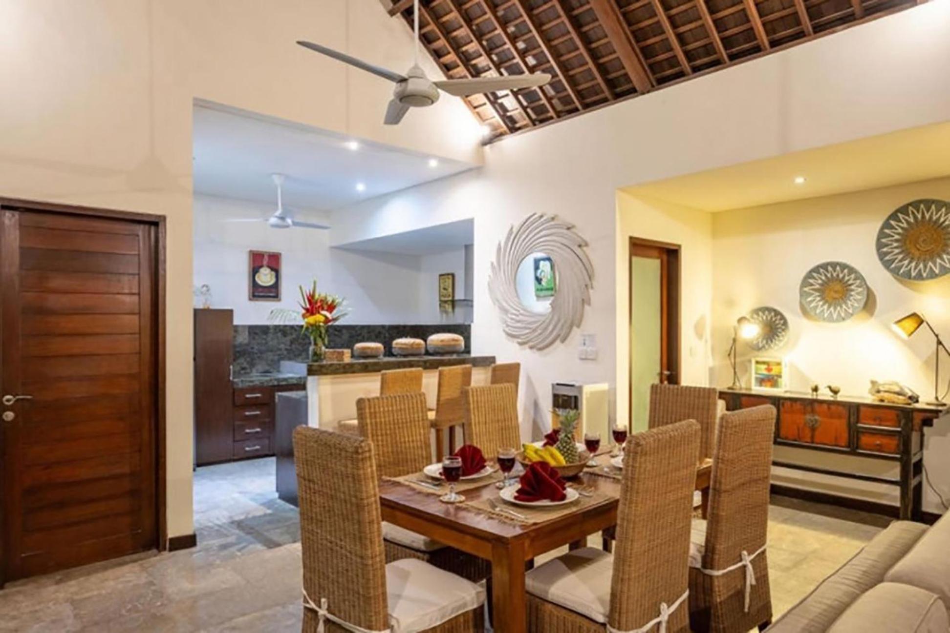 Villa Tiga Mangga By Optimum Bali Villas Seminyak  Exterior photo