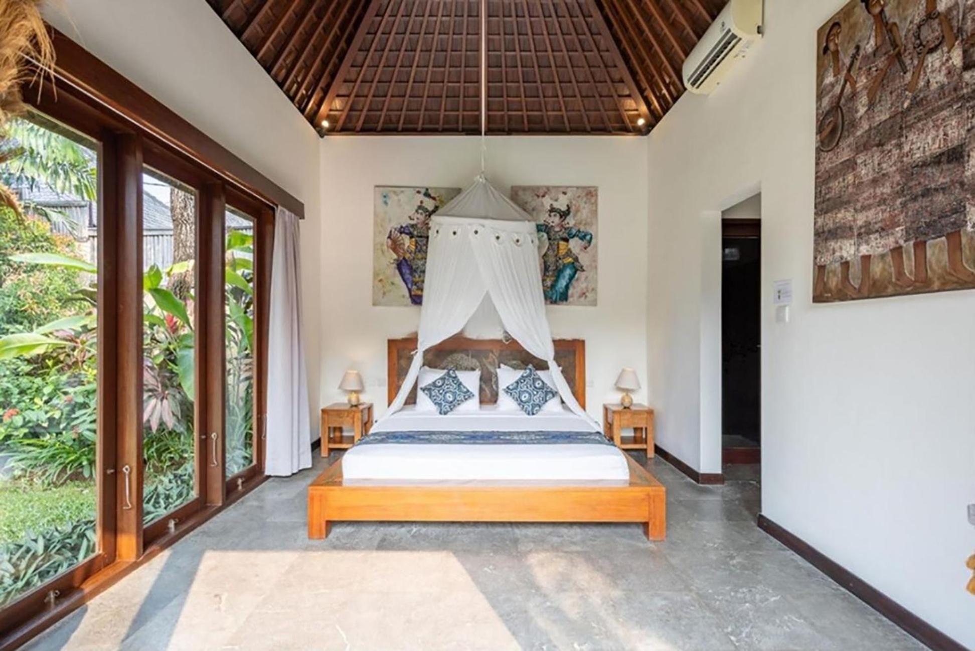 Villa Tiga Mangga By Optimum Bali Villas Seminyak  Exterior photo