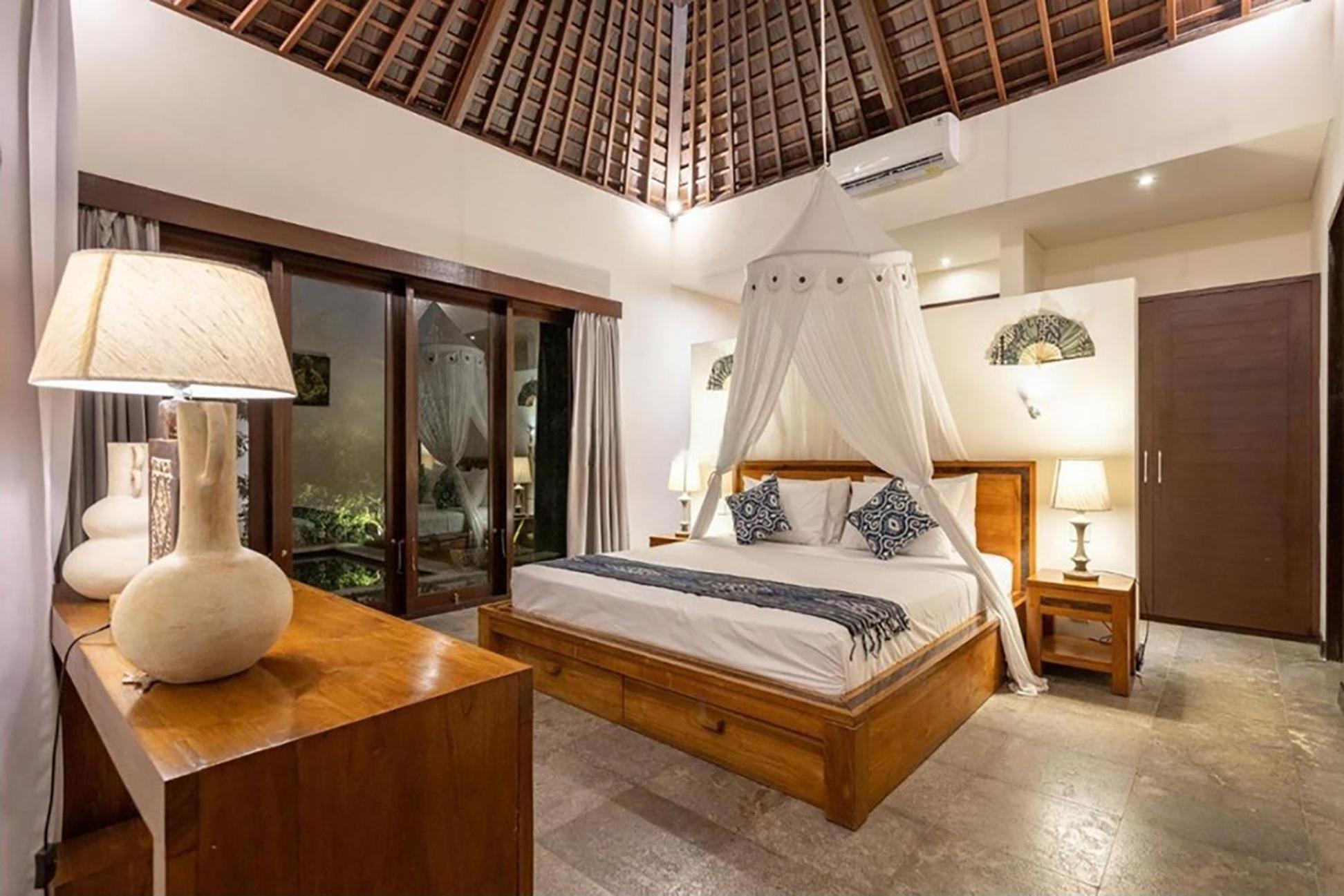 Villa Tiga Mangga By Optimum Bali Villas Seminyak  Exterior photo