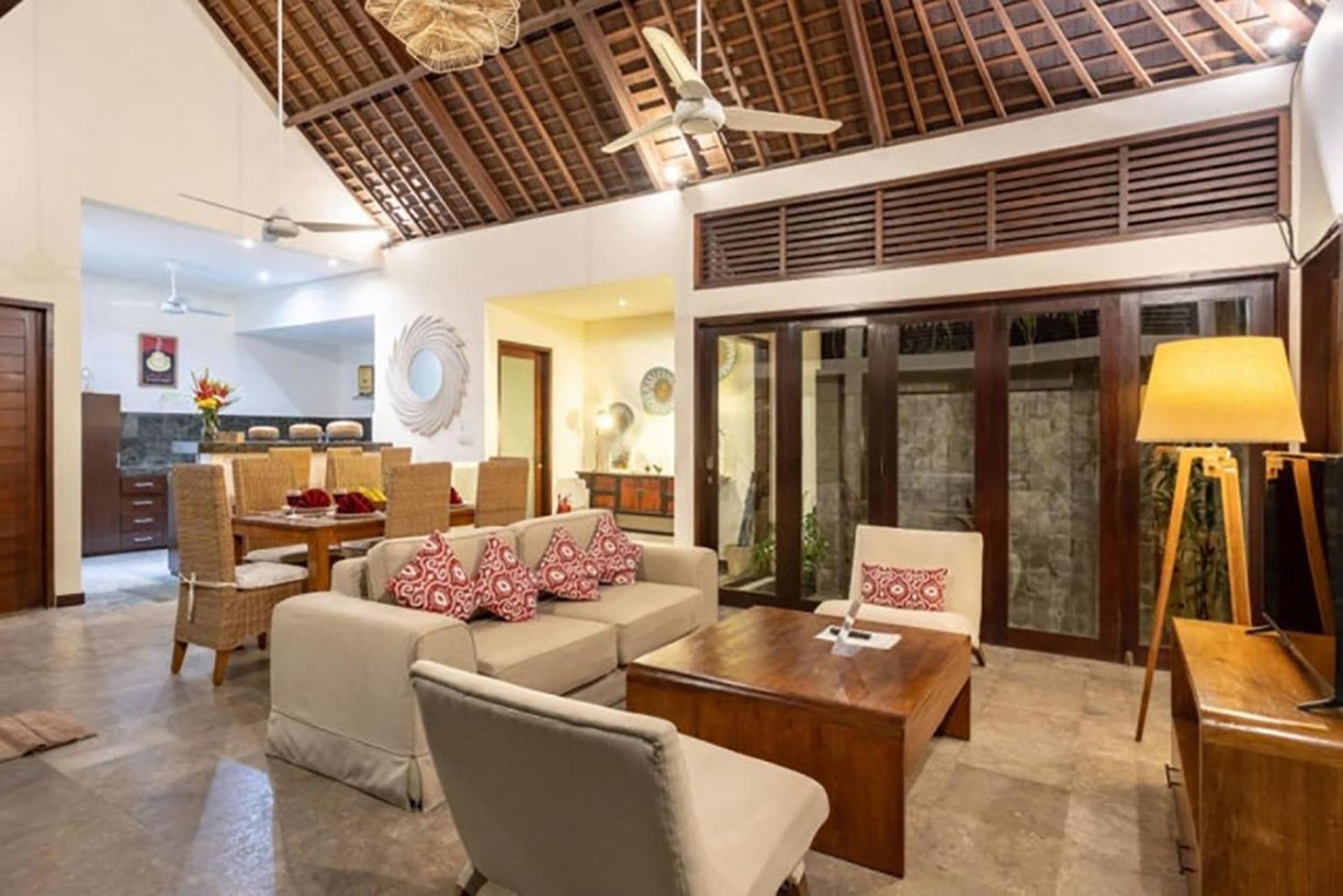 Villa Tiga Mangga By Optimum Bali Villas Seminyak  Exterior photo