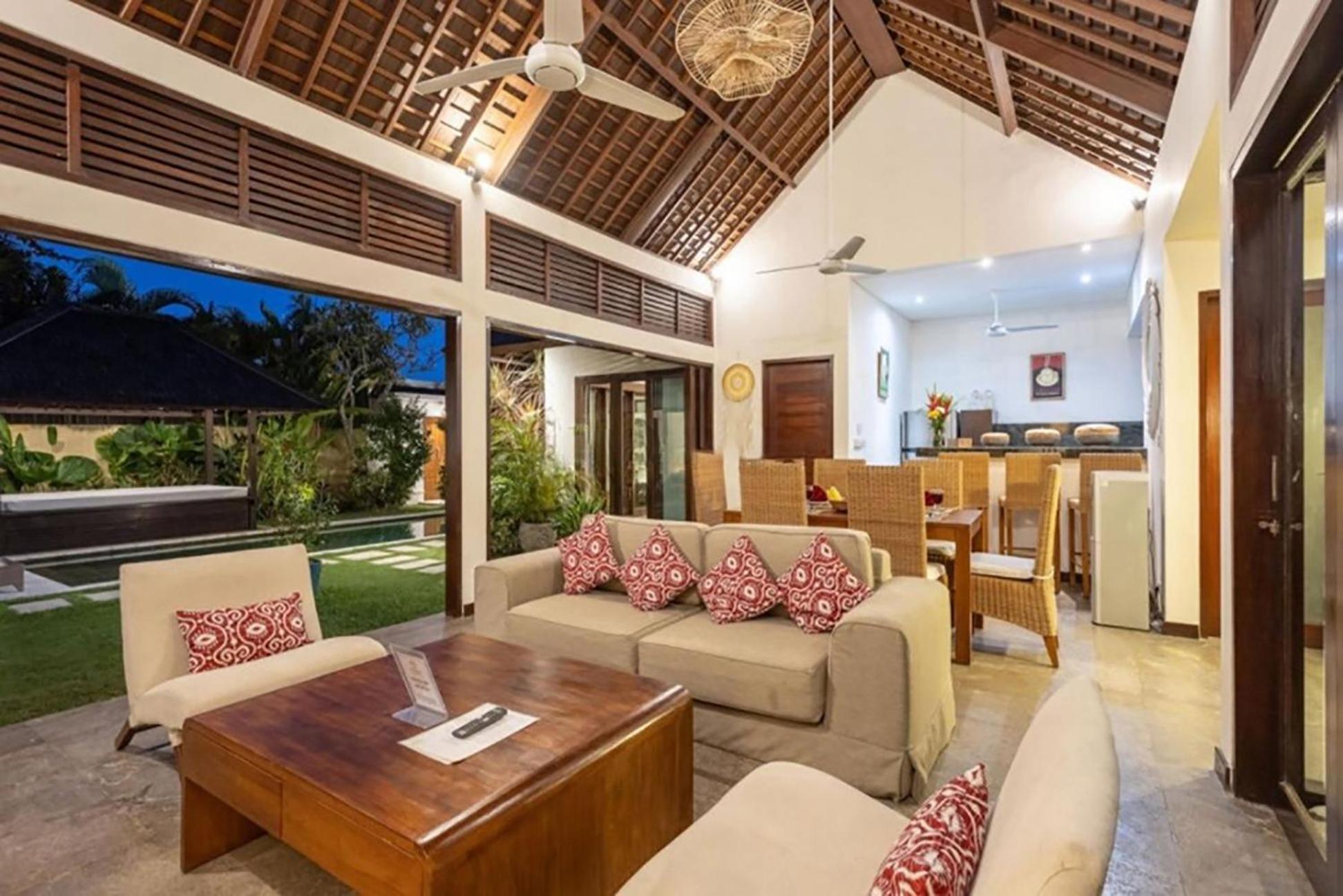 Villa Tiga Mangga By Optimum Bali Villas Seminyak  Exterior photo